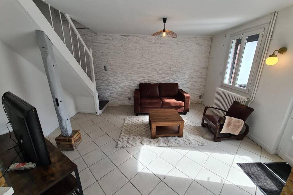 Maison De Ville Avec Gd Terrasse Sans Vis-A-Vis Le Mesnil-Esnard エクステリア 写真